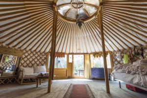 Glamping in Yurt